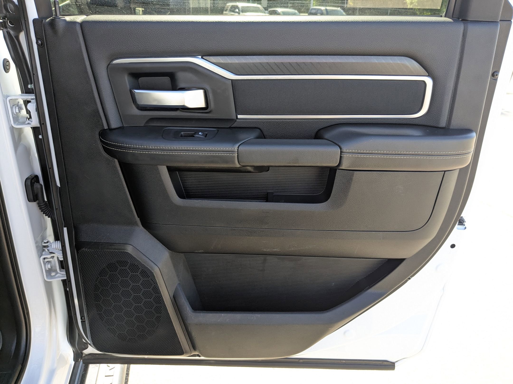 Used 2025 RAM 3500 Big Horn AWD/4WD image 38