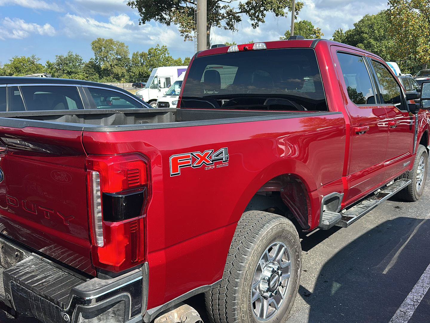 Certified 2025 Ford F250 Lariat w/ FX4 Off-Road Package AWD/4WD image 3
