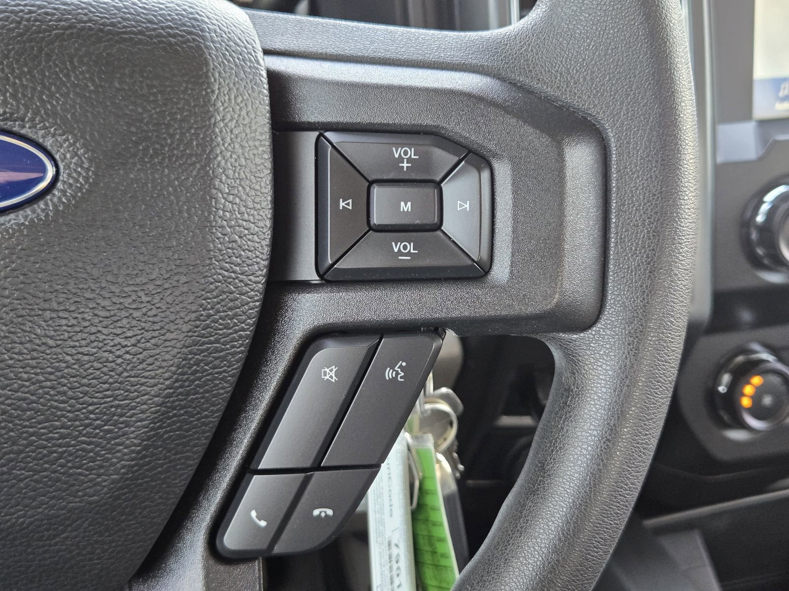 Certified 2022 Ford F250 XLT w/ XLT Value Package image 28