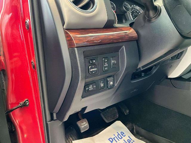 Used 2017 Toyota Tundra Limited w/ Limited Premium Package AWD/4WD image 15