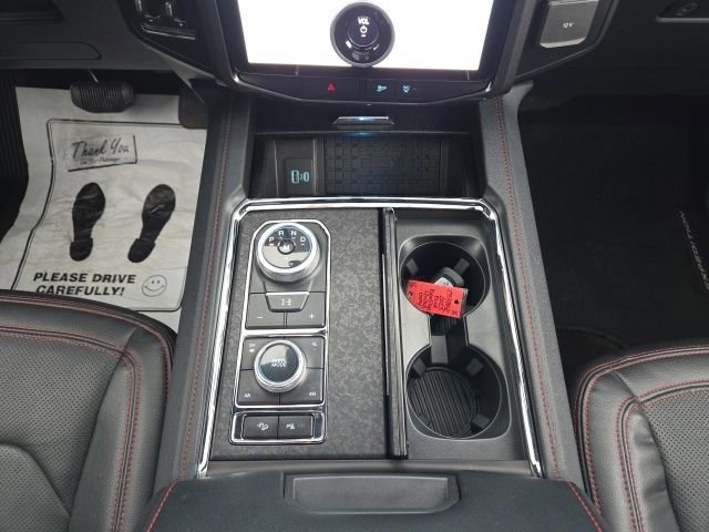 Certified 2023 Ford Expedition Limited image 34