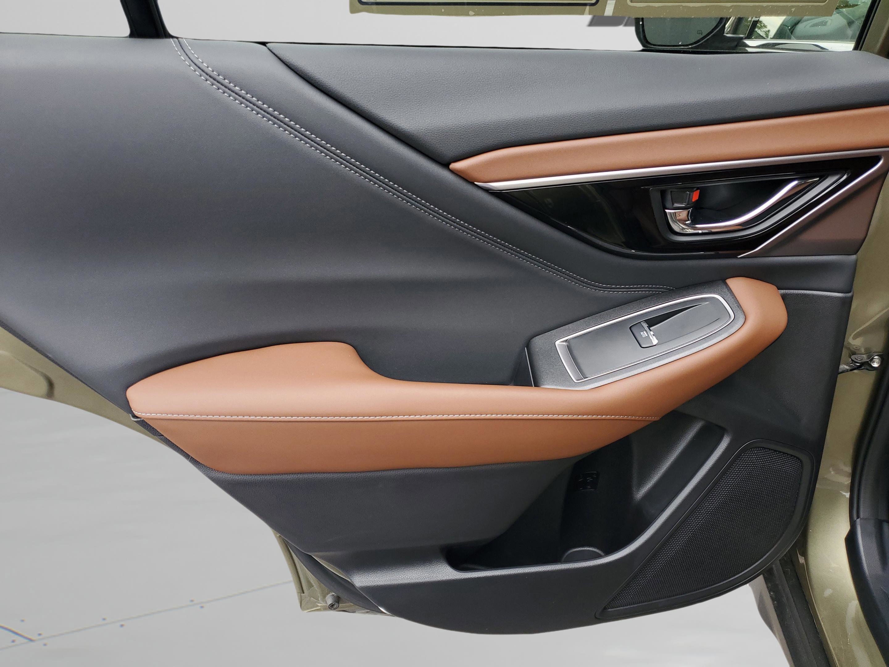 Used 2024 Subaru Outback Touring AWD/4WD image 14