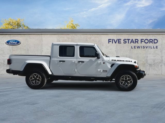 Used 2024 Jeep Gladiator Rubicon AWD/4WD image 9