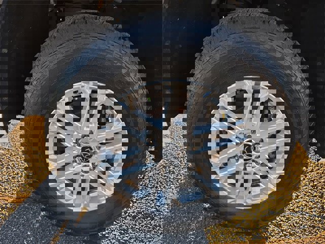 Used 2022 Toyota Tundra SR5 w/ Convenience Package image 10