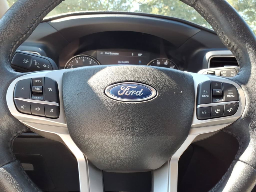Certified 2023 Ford Explorer XLT w/ Equipment Group 202A AWD/4WD image 23