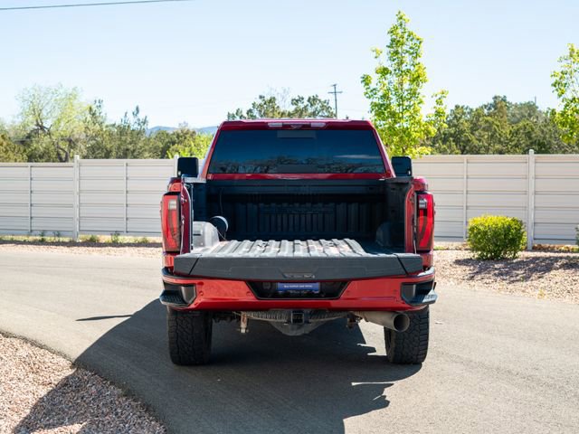 Used 2024 GMC Sierra 2500 Denali w/ Technology Package AWD/4WD image 7