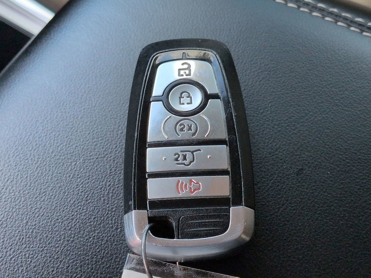 Certified 2023 Ford Explorer Limited w/ Equipment Group 301A image 28