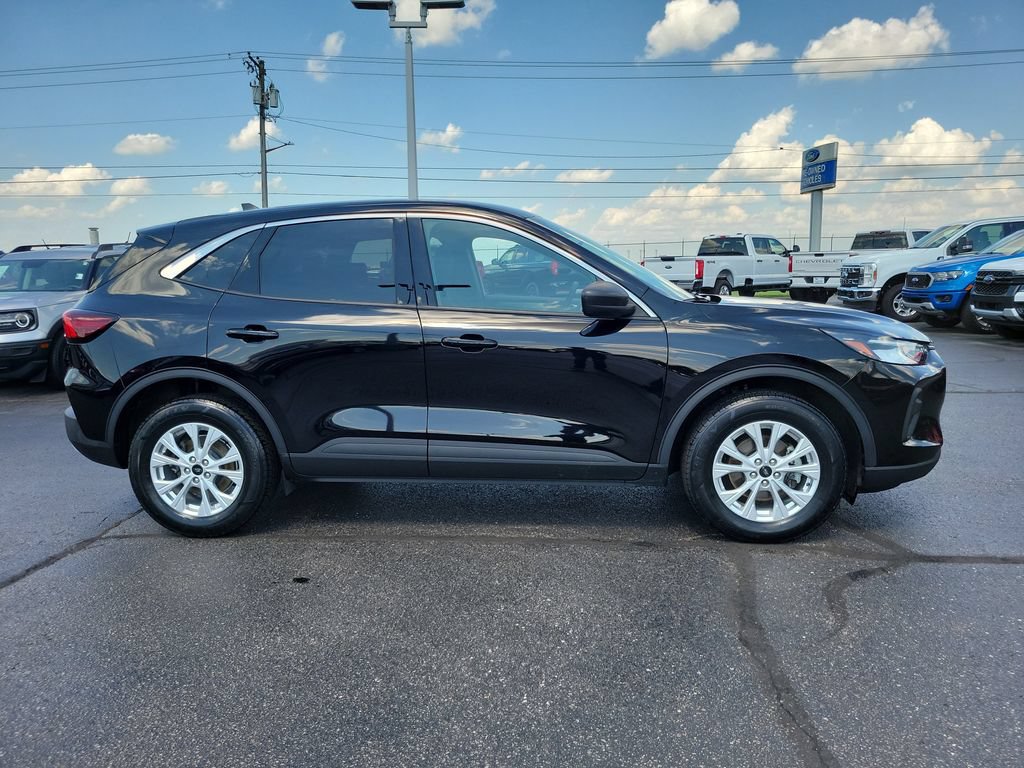 Certified 2023 Ford Escape Active AWD/4WD image 3