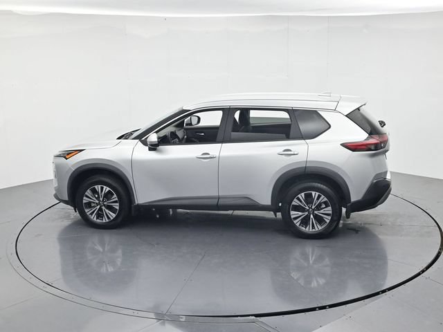 Used 2023 Nissan Rogue SV FWD image 45