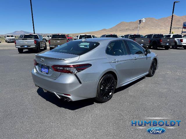 Used 2023 Toyota Camry XSE FWD image 5