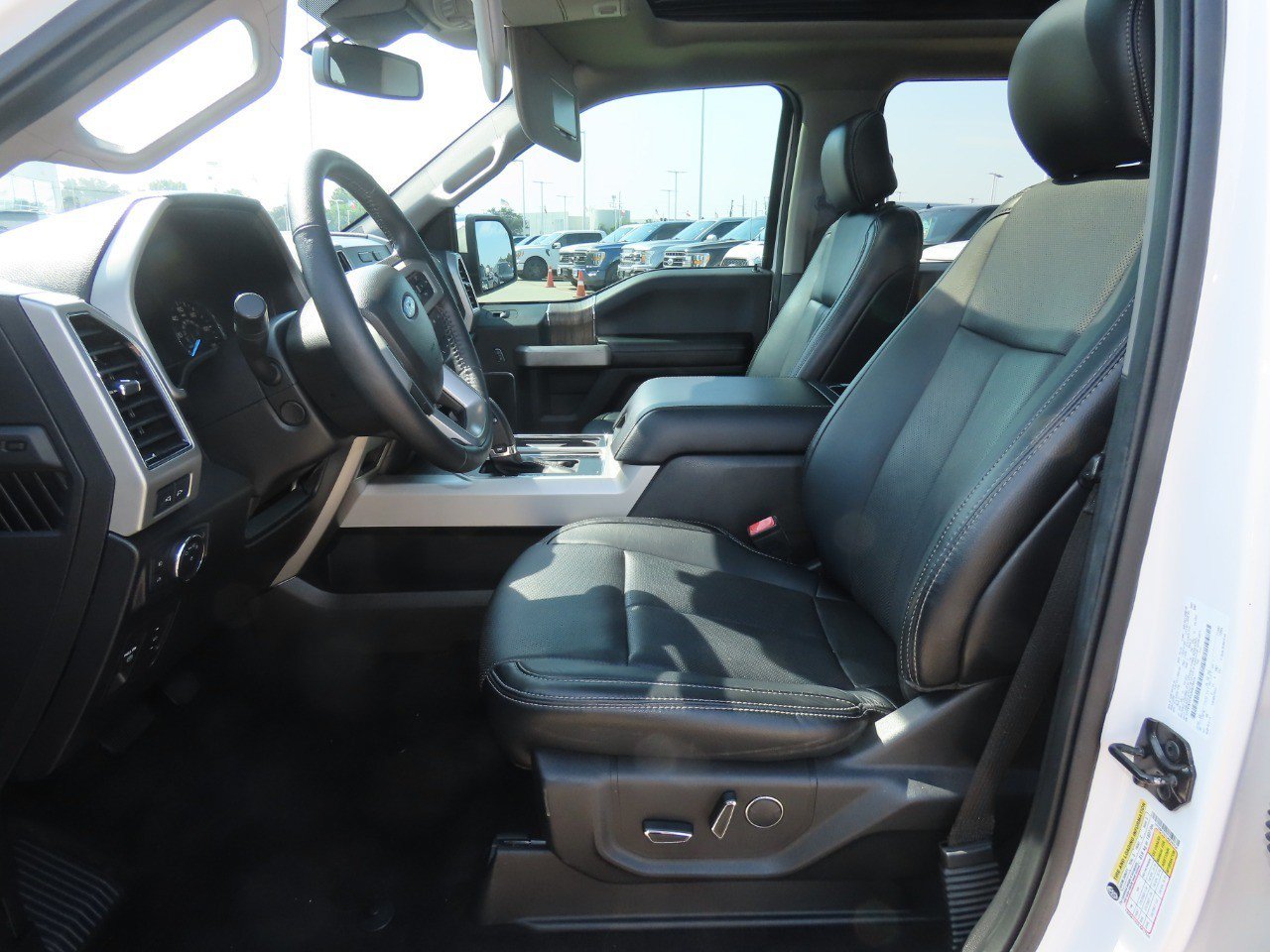Certified 2018 Ford F150 Lariat w/ Equipment Group 502A Luxury RWD image 26