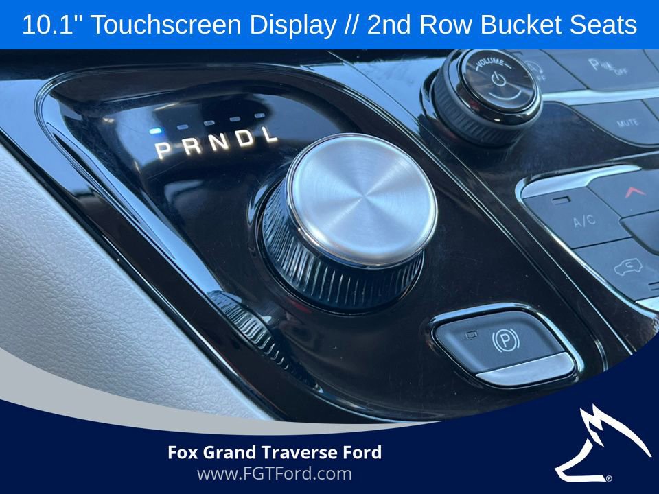 Used 2024 Chrysler Pacifica Touring-L image 29