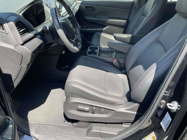 Used 2024 Honda Odyssey Sport image 6