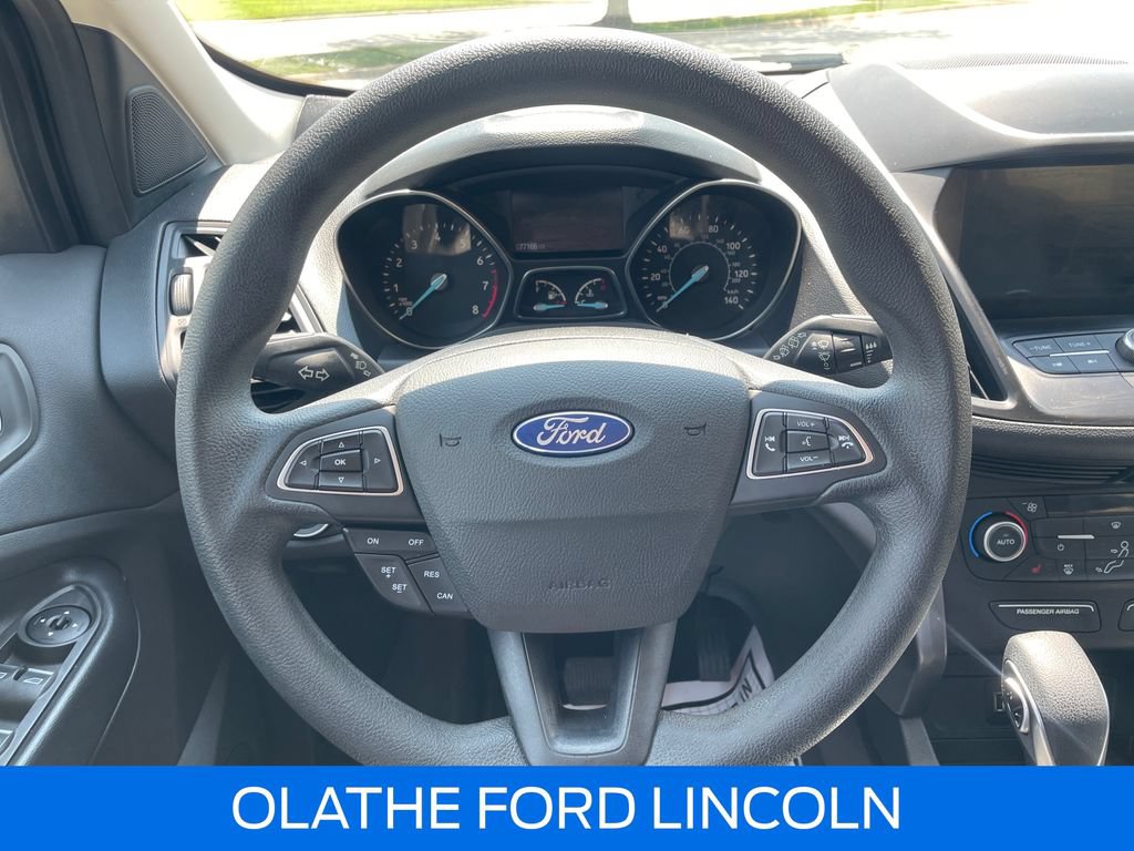 Certified 2019 Ford Escape SE FWD image 16