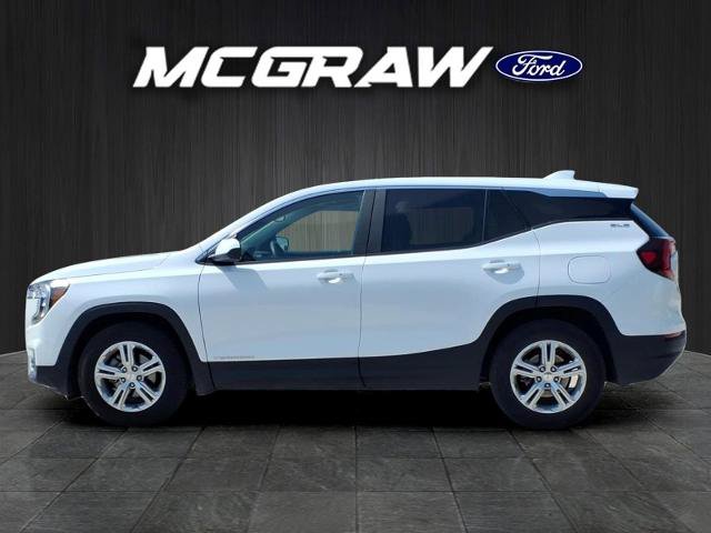 Used 2024 GMC Terrain SLE FWD image 10