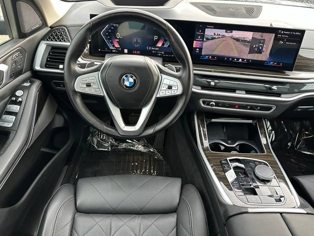 Used 2024 BMW X7 xDrive40i AWD/4WD image 21