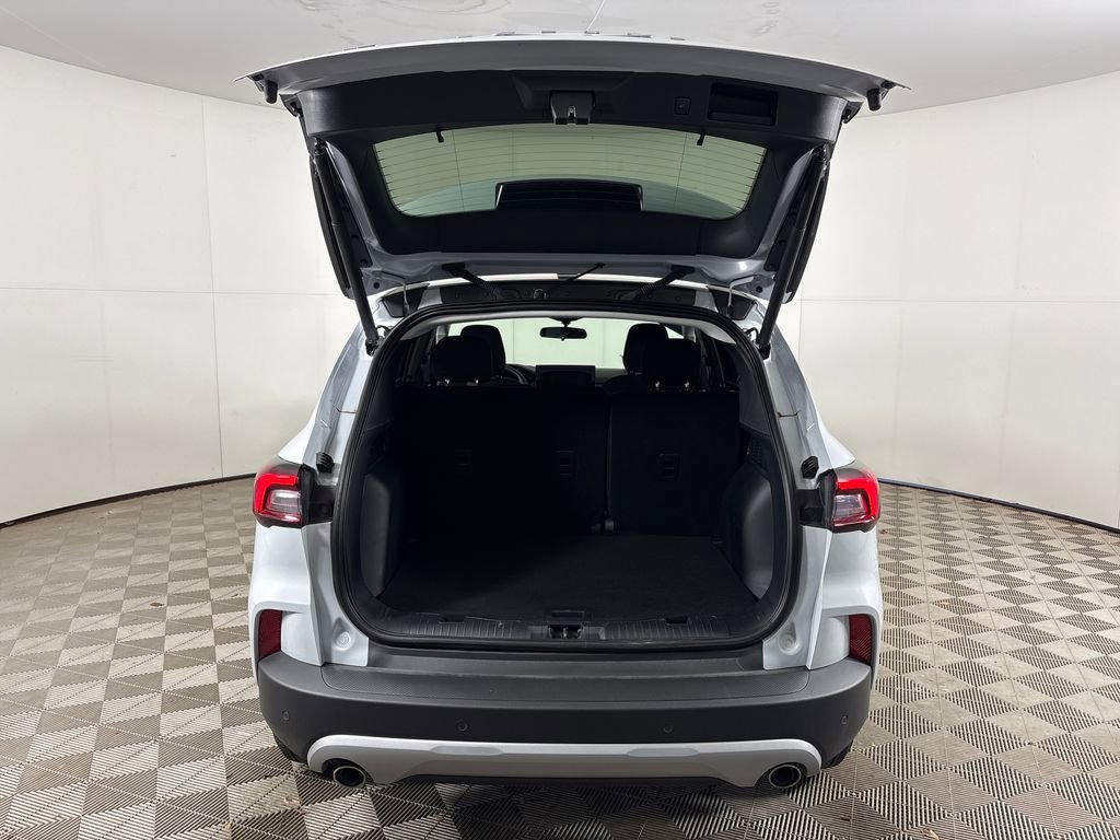 Certified 2026 Ford Escape Active w/ Tech Pack #1 image 29