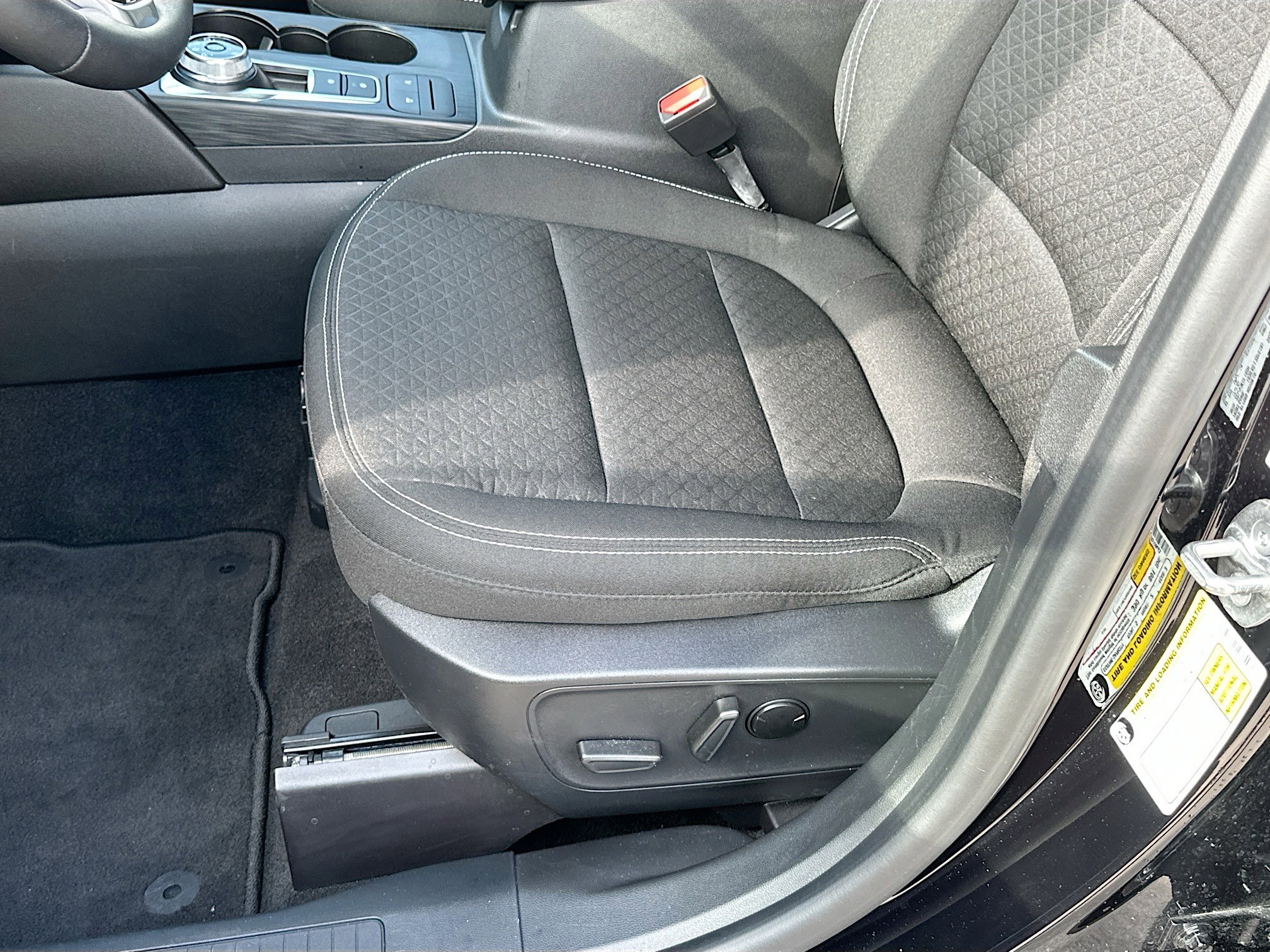 Certified 2024 Ford Escape Active image 18