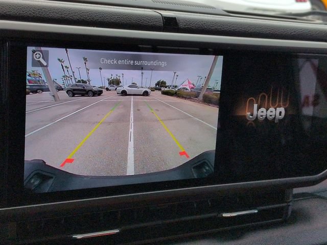 Used 2025 Jeep Gladiator Mojave AWD/4WD image 20