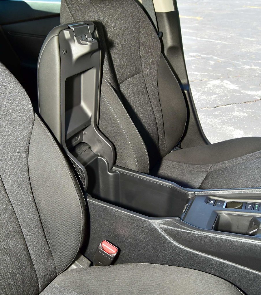 Used 2025 Honda Accord SE image 25