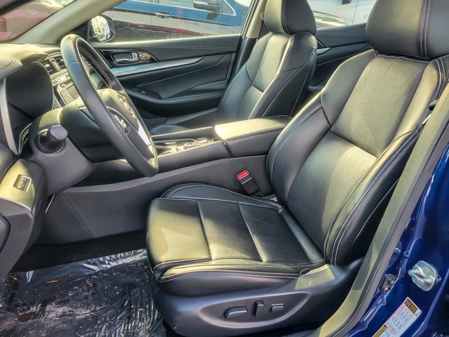 Used 2023 Nissan Maxima SL image 10