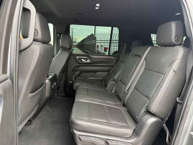 Used 2021 Chevrolet Suburban Z71 image 10