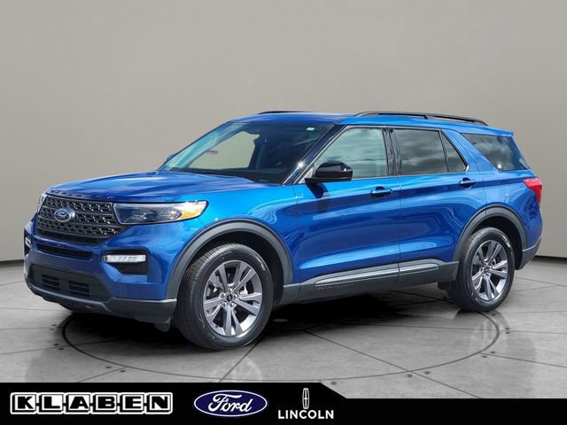 Certified 2023 Ford Explorer XLT w/ Equipment Group 202A image 7