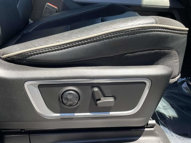 Used 2021 RAM 1500 Laramie w/ Sport Appearance Package AWD/4WD image 34