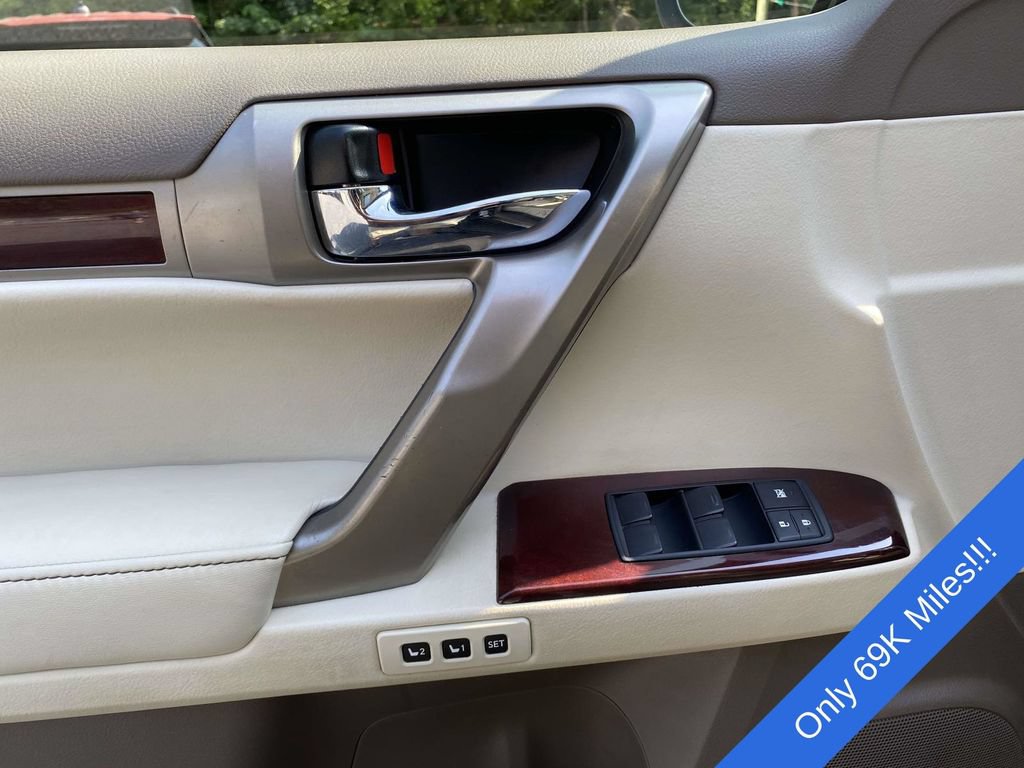 Used 2018 Lexus GX 460 Premium w/ Premium Package AWD/4WD image 18