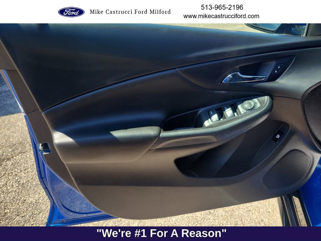 Used 2018 Chevrolet Volt LT w/ Comfort Package FWD image 23