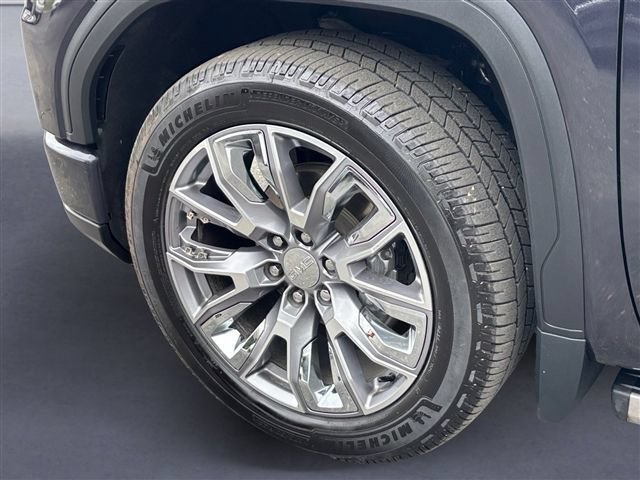 Used 2024 GMC Sierra 1500 Denali AWD/4WD image 13