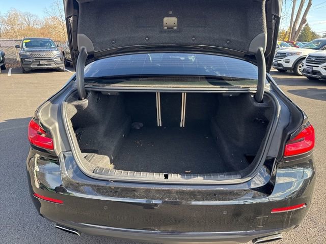 Used 2021 BMW 530i xDrive w/ Convenience Package image 18