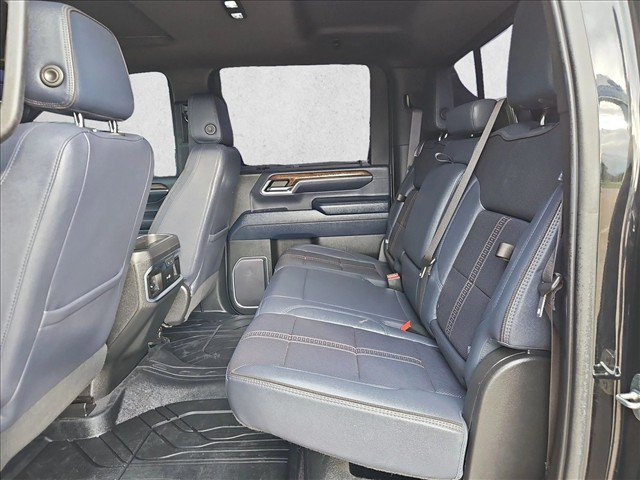 Used 2024 Chevrolet Silverado 3500 High Country w/ High Country Premium Package AWD/4WD image 14