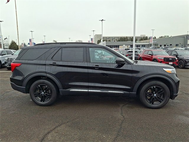 Certified 2023 Ford Explorer XLT image 5