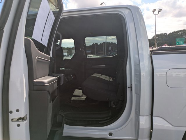 Certified 2022 Ford F150 XLT w/ Equipment Group 302A High image 28