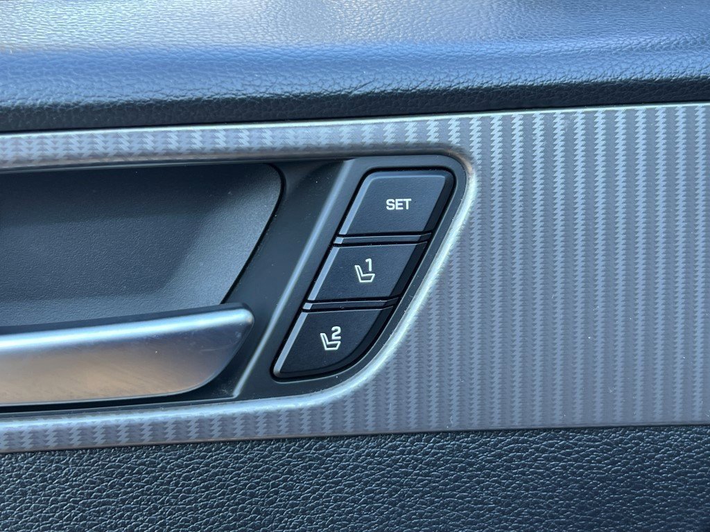 Used 2019 Hyundai Sonata Limited image 14