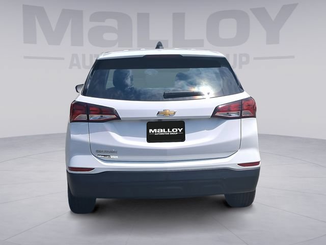Used 2023 Chevrolet Equinox LS FWD image 4