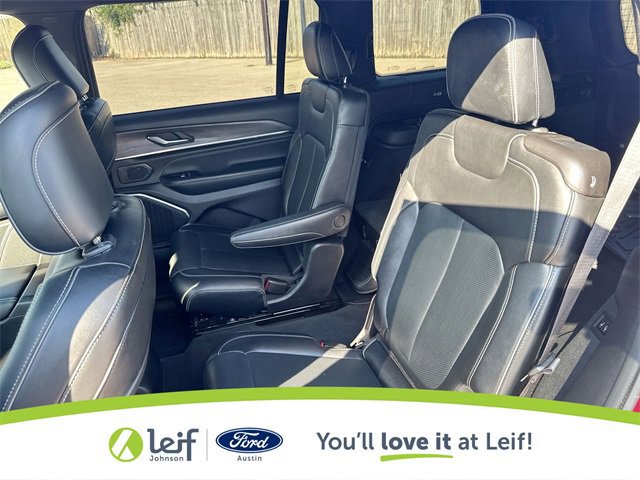 Used 2023 Jeep Grand Cherokee L Overland image 29