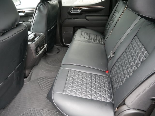 Used 2023 Chevrolet Silverado 1500 LT Trail Boss w/ Protection Package AWD/4WD image 12