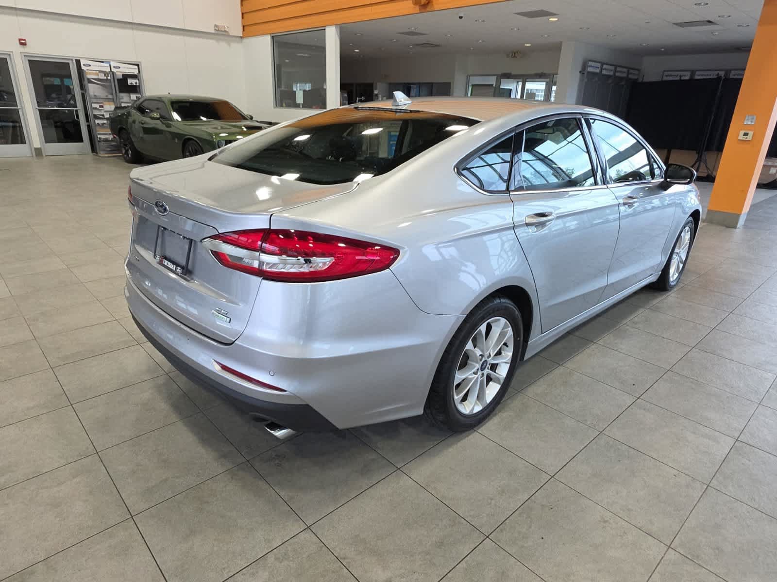 Certified 2020 Ford Fusion SE FWD image 7