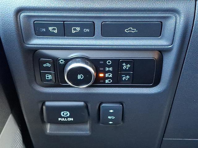 Certified 2023 Ford F150 Platinum w/ Equipment Group 701A High image 26