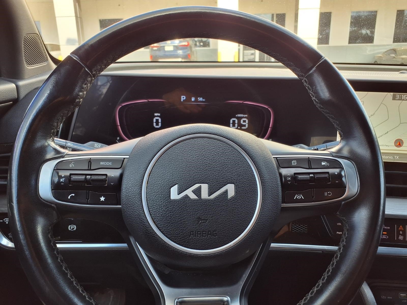 Used 2023 Kia Sportage X-Line w/ X-Line Premium Package AWD/4WD image 26