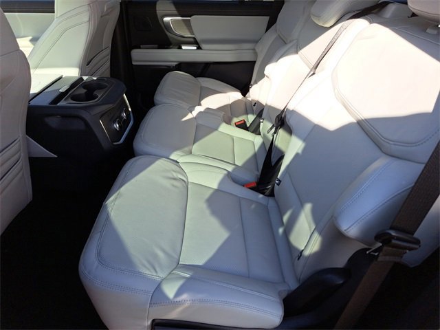 Certified 2025 Ford Expedition Platinum w/ Driver's Package image 27