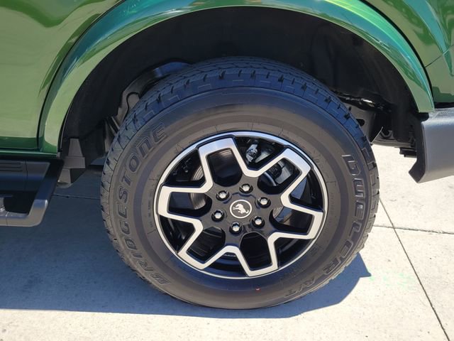 Certified 2025 Ford Bronco Outer Banks AWD/4WD image 12