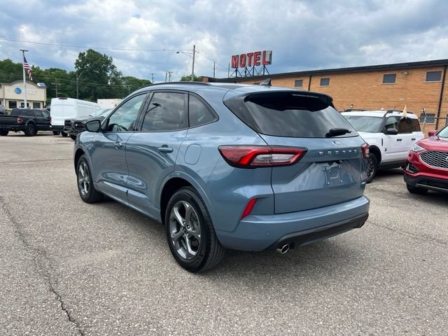 Certified 2024 Ford Escape ST-Line w/ Tech Pack #1 AWD/4WD image 6