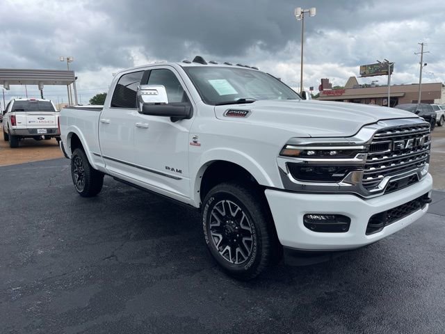 Used 2025 RAM 2500 Limited AWD/4WD image 11