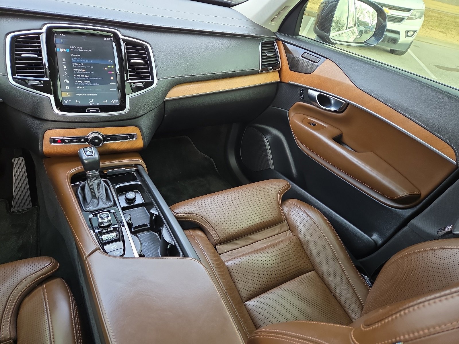 Used 2019 Volvo XC90 T6 Inscription w/ Protection Package Premier image 13