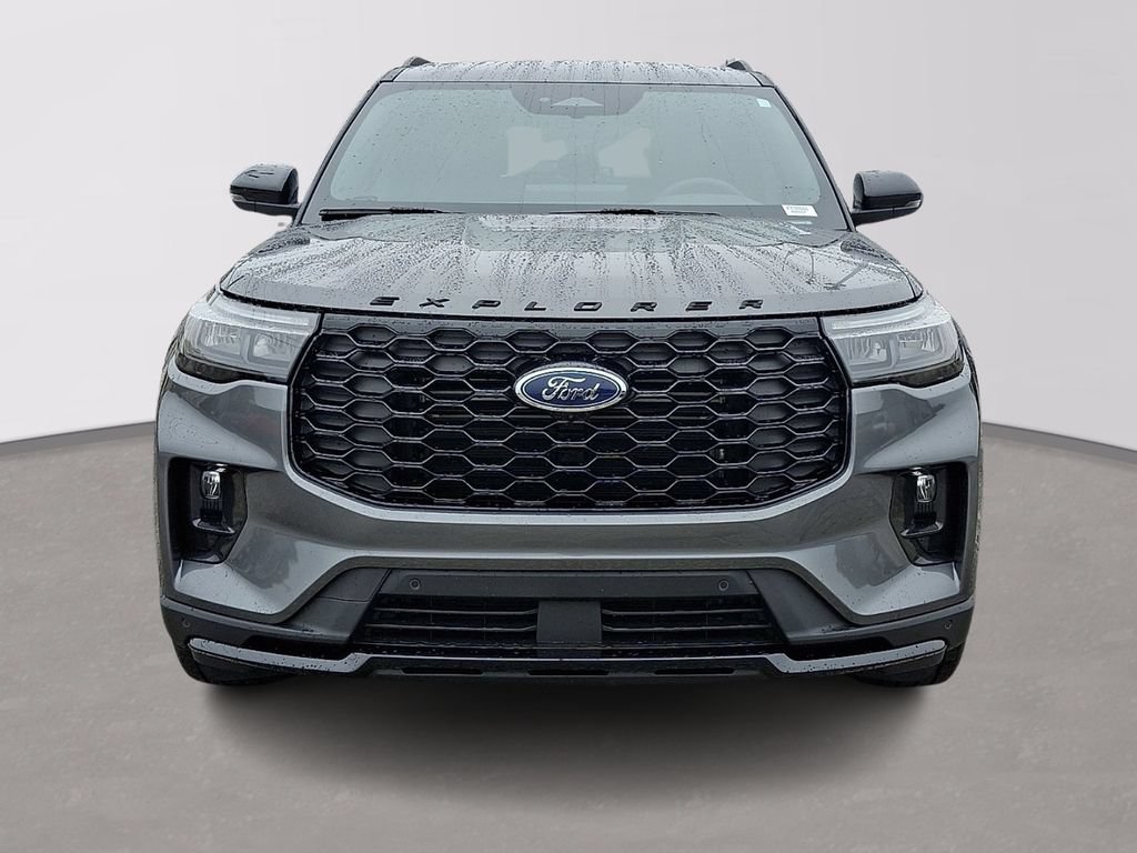 Certified 2026 Ford Explorer ST-Line w/ ST-Line Street Pack AWD/4WD image 2