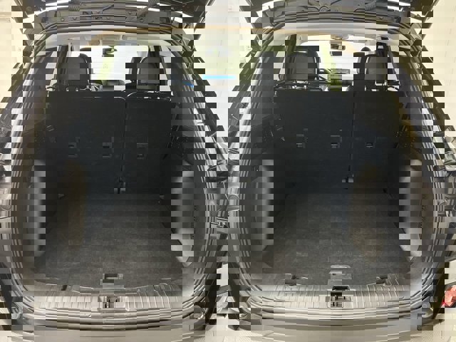 Certified 2024 Ford Escape Platinum image 36