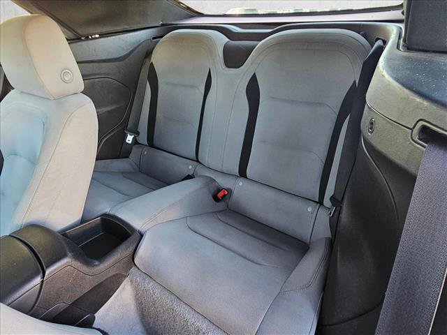 Used 2020 Chevrolet Camaro LT RWD image 15